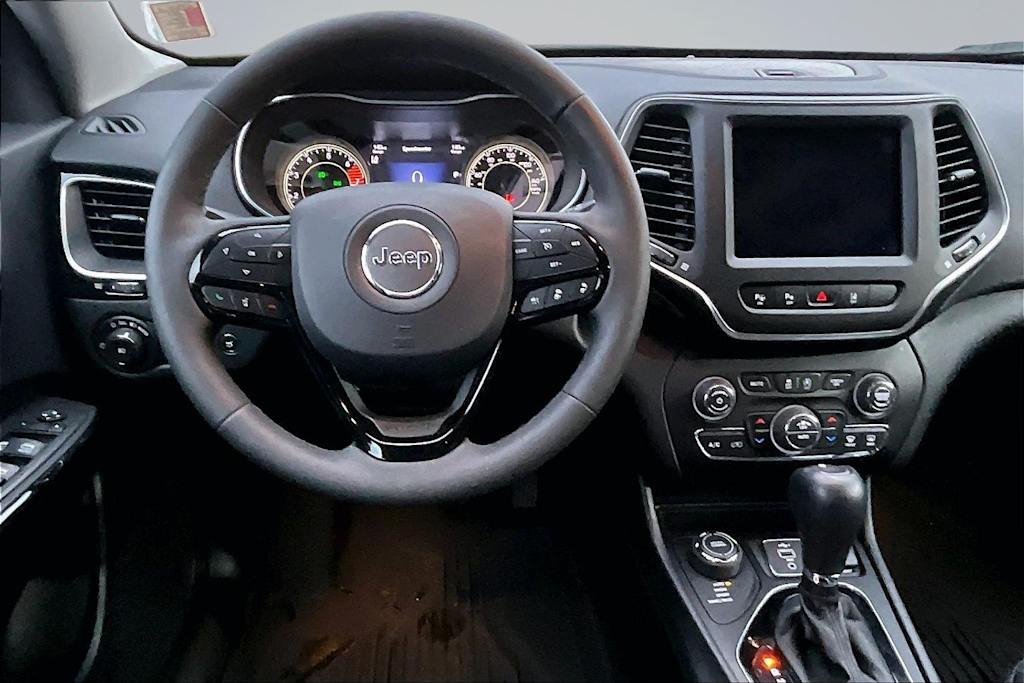 Thumbnail: 2023 Jeep Cherokee - 13