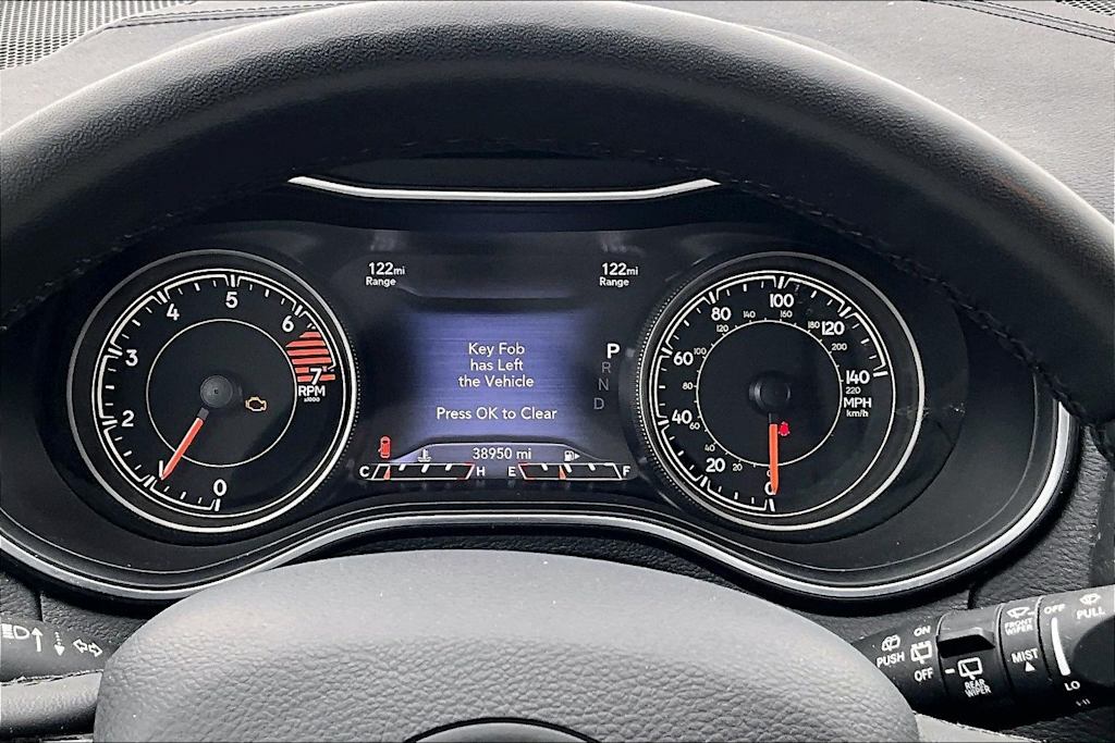 Thumbnail: 2023 Jeep Cherokee - 17