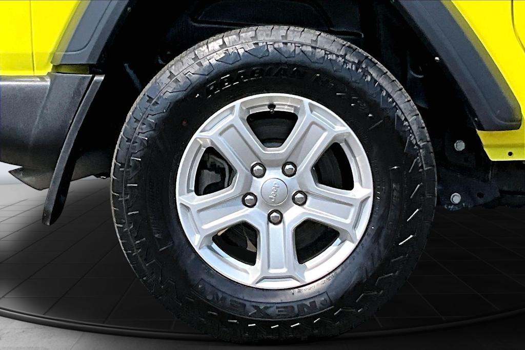 Thumbnail: 2024 Jeep Wrangler - 33