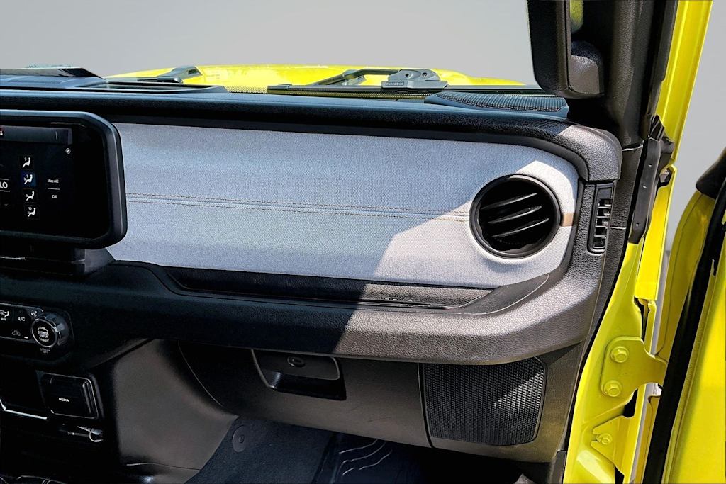 Thumbnail: 2024 Jeep Wrangler - 23