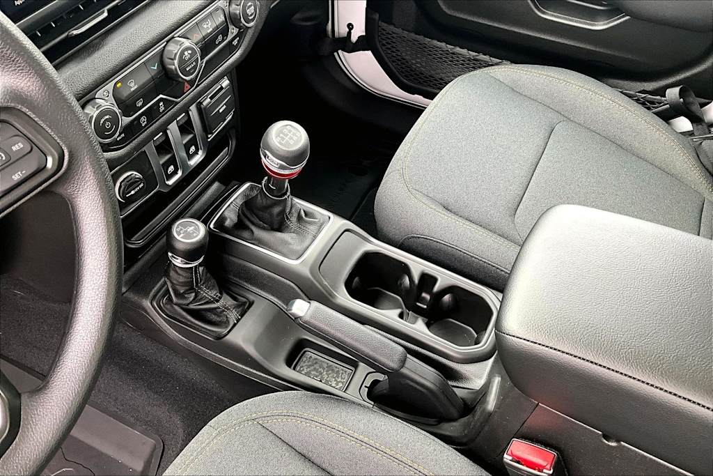 Thumbnail: 2026 Jeep Wrangler - 16