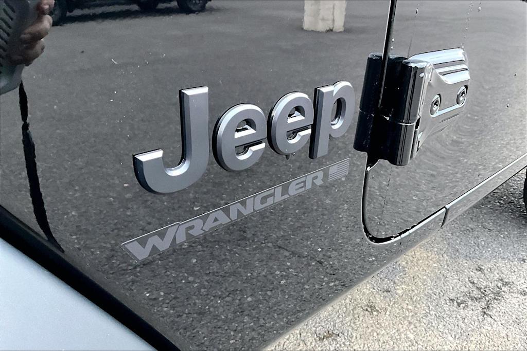 Thumbnail: 2026 Jeep Wrangler - 7