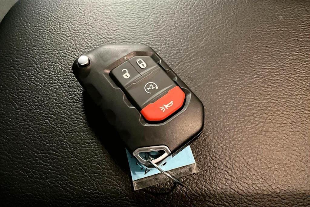 Thumbnail: 2026 Jeep Wrangler - 18