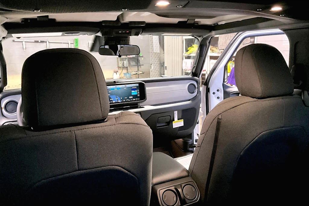 Thumbnail: 2026 Jeep Wrangler - 15