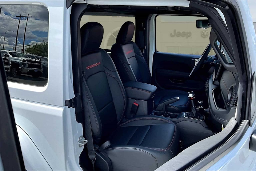 Thumbnail: 2025 Jeep Wrangler - 12