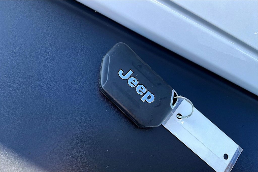 Thumbnail: 2024 Jeep Wrangler - 20