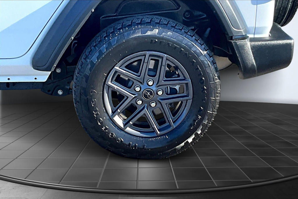 Thumbnail: 2024 Jeep Wrangler - 35