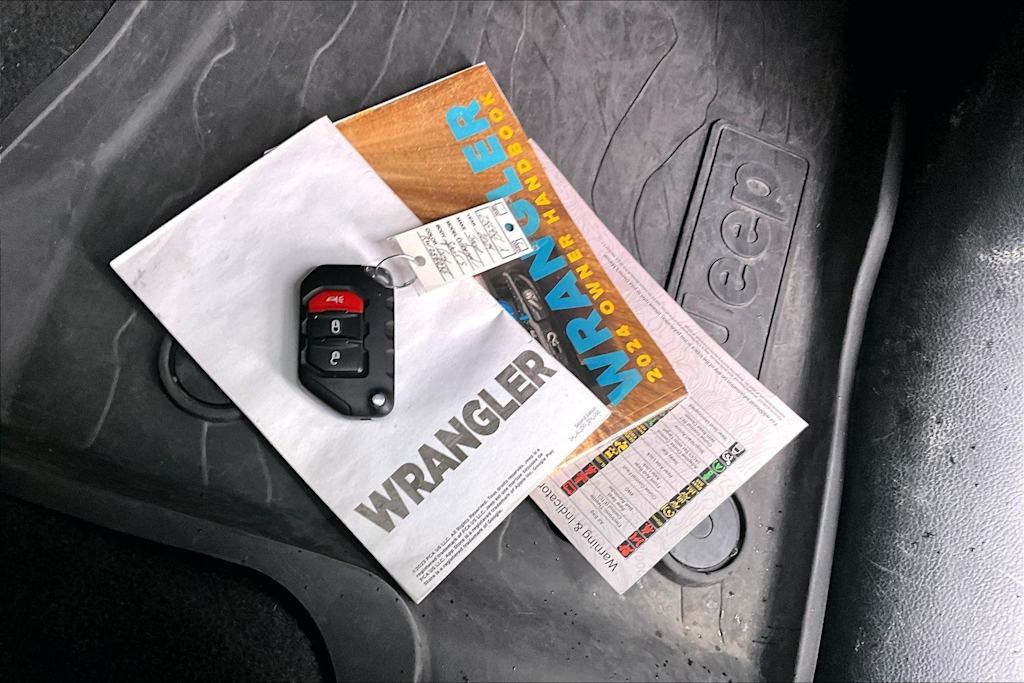 Thumbnail: 2024 Jeep Wrangler - 18