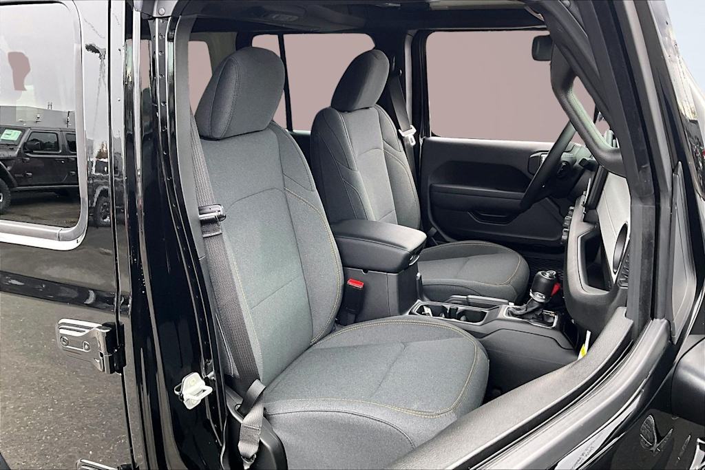 Thumbnail: 2026 Jeep Wrangler - 11