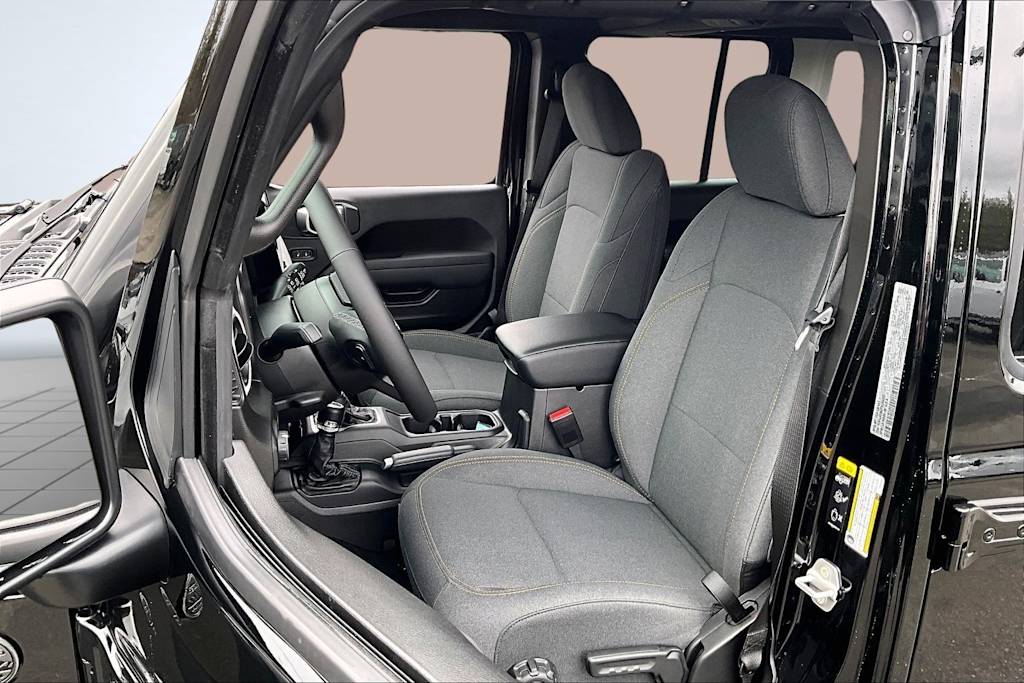 Thumbnail: 2026 Jeep Wrangler - 20