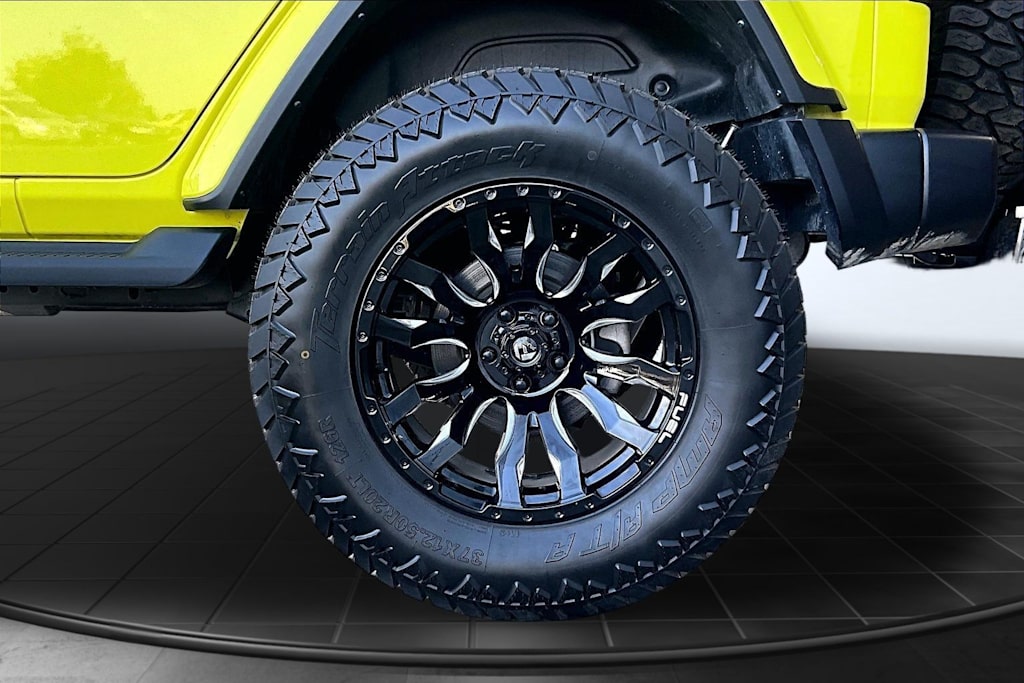 Thumbnail: 2024 Jeep Wrangler - 32
