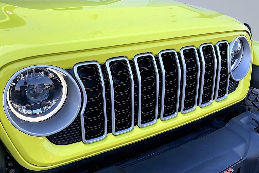 Thumbnail: 2024 Jeep Wrangler - 30