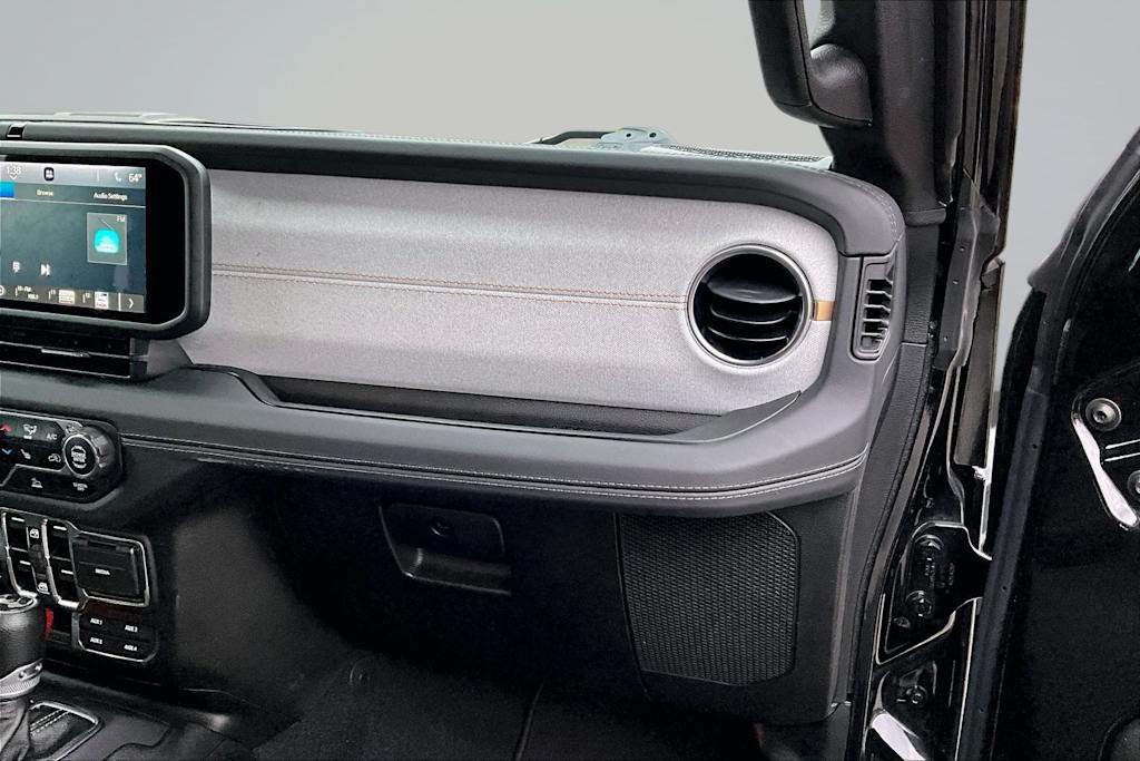 Thumbnail: 2024 Jeep Wrangler - 24