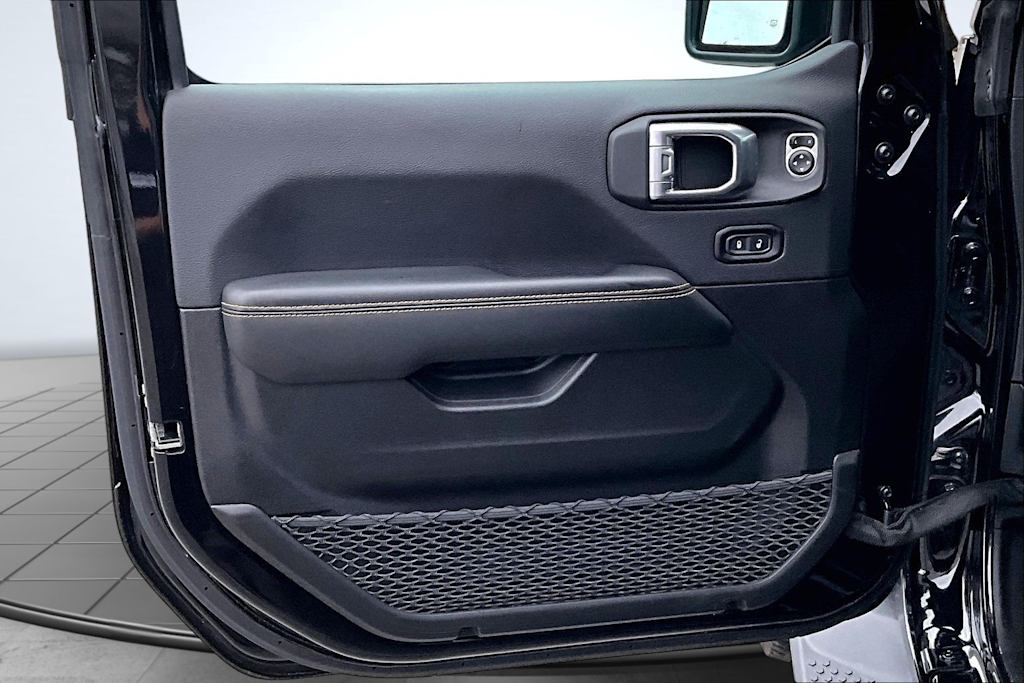 Thumbnail: 2024 Jeep Wrangler - 28
