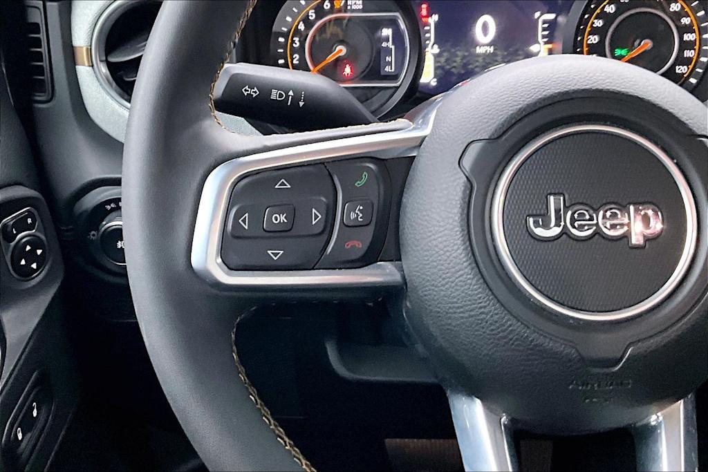 Thumbnail: 2024 Jeep Wrangler - 25