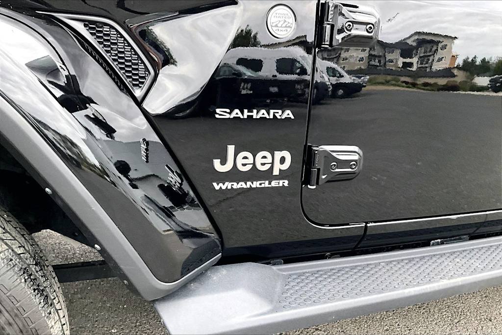 Thumbnail: 2024 Jeep Wrangler - 7