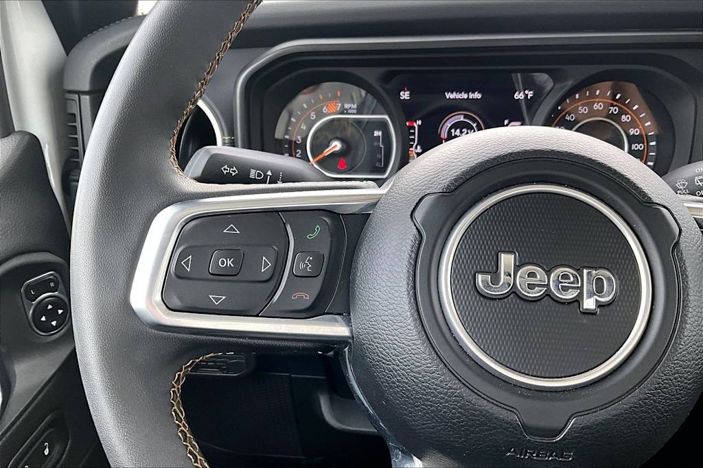 Thumbnail: 2024 Jeep Wrangler - 25