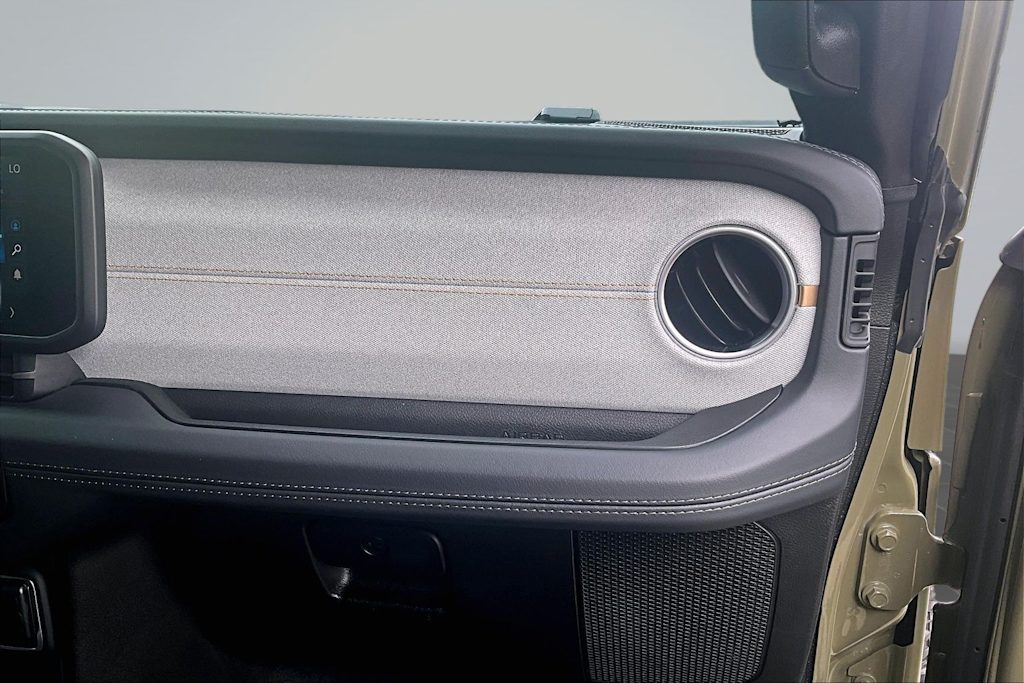 Thumbnail: 2026 Jeep Wrangler - 23