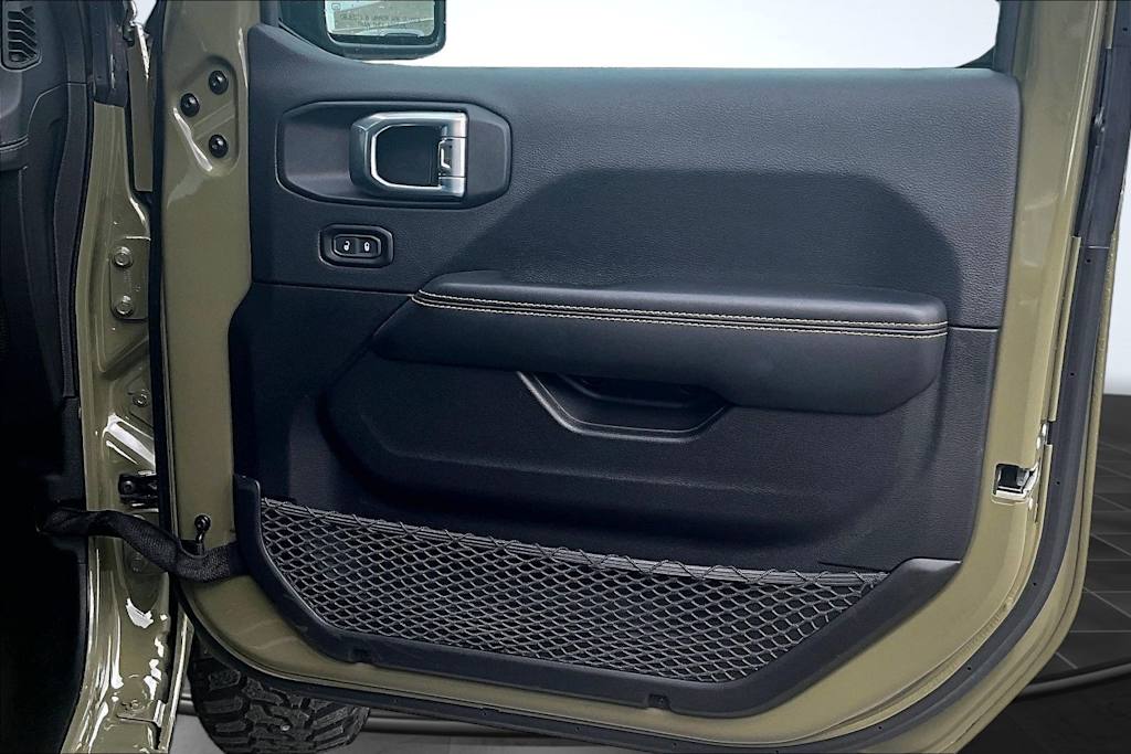 Thumbnail: 2026 Jeep Wrangler - 28