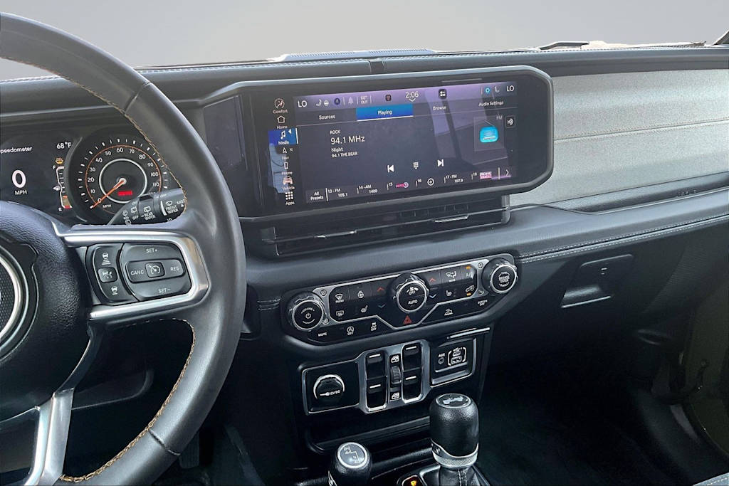 Thumbnail: 2024 Jeep Wrangler - 15