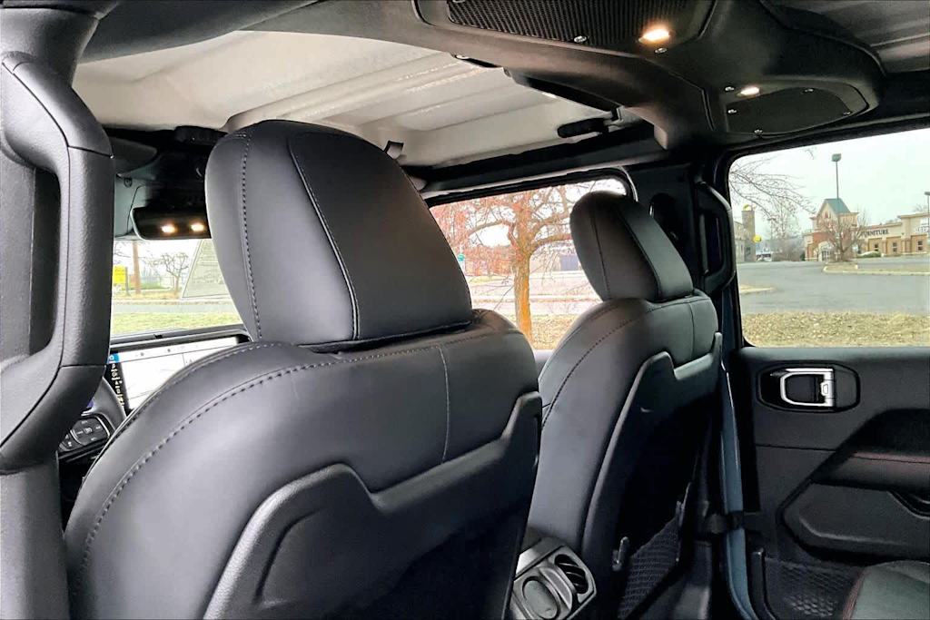 Thumbnail: 2026 Jeep Wrangler - 11