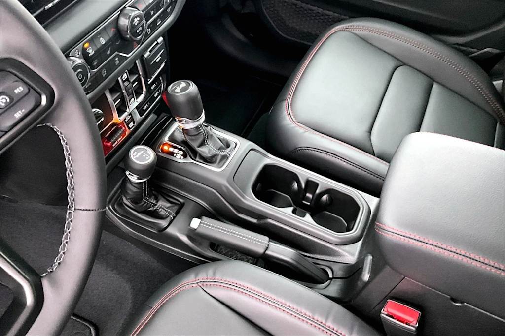 Thumbnail: 2026 Jeep Wrangler - 16