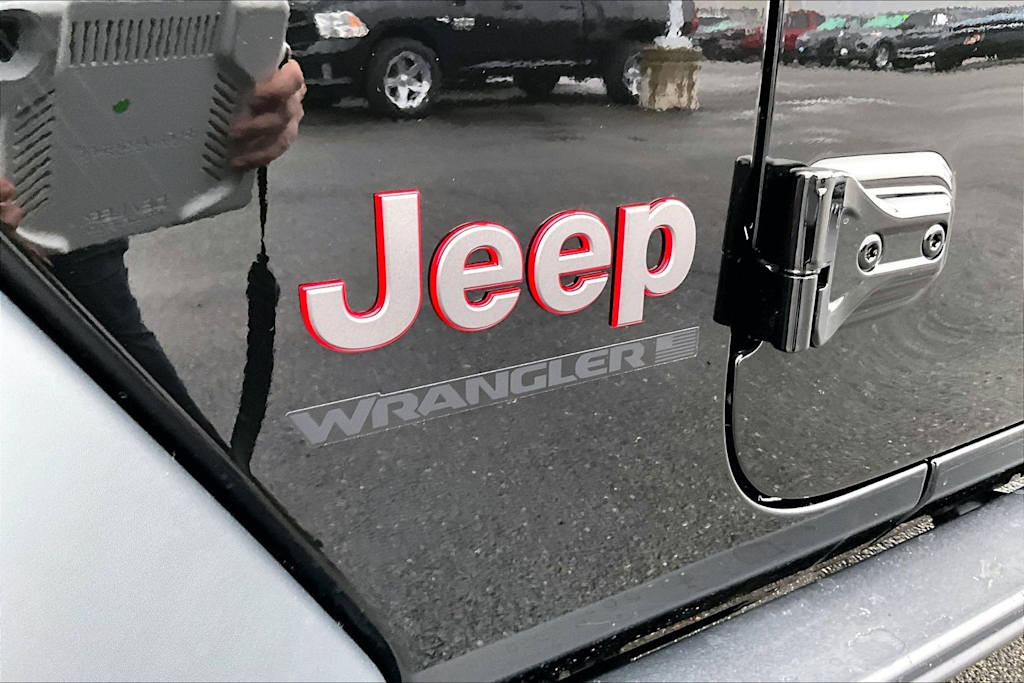 Thumbnail: 2026 Jeep Wrangler - 7