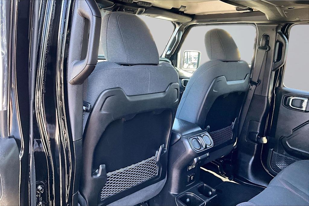 Thumbnail: 2025 Jeep Wrangler - 13