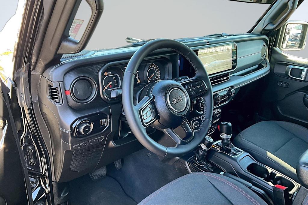 Thumbnail: 2025 Jeep Wrangler - 2