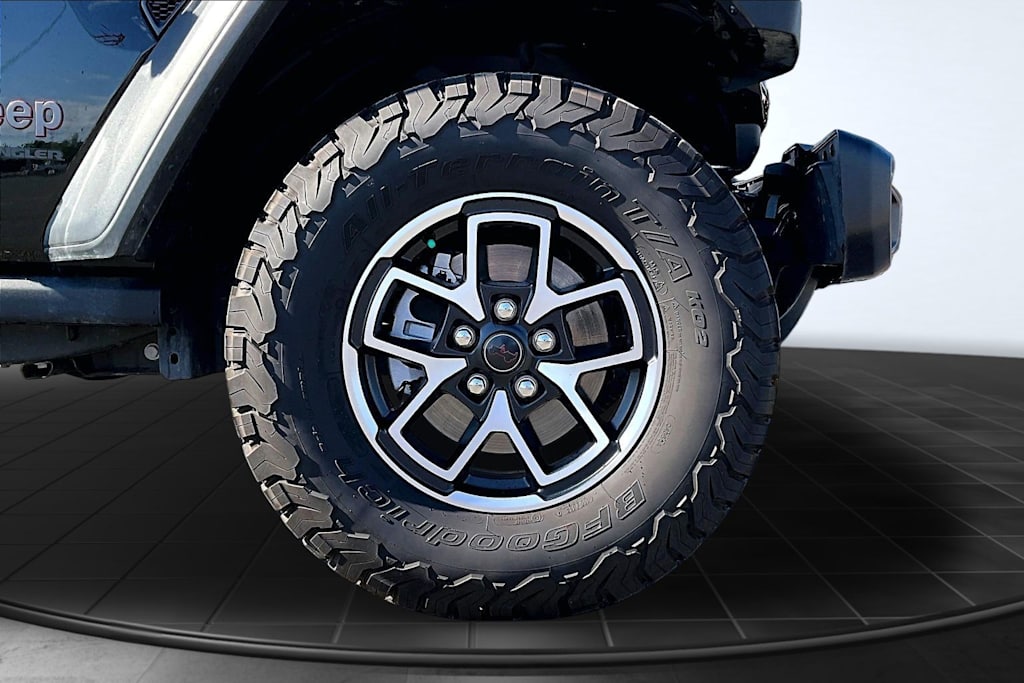 Thumbnail: 2025 Jeep Wrangler - 34