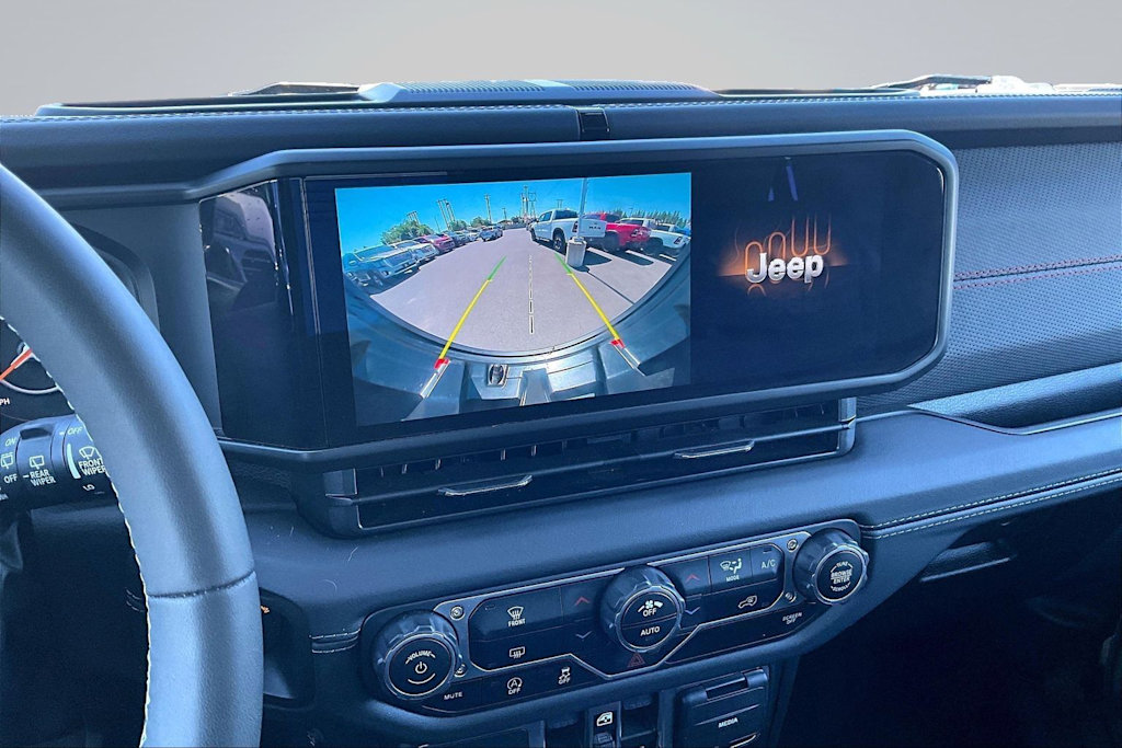 Thumbnail: 2025 Jeep Wrangler - 27