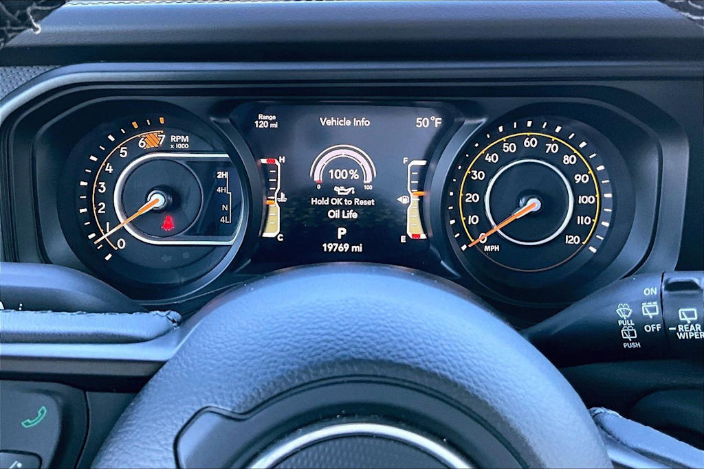 Thumbnail: 2025 Jeep Wrangler - 16