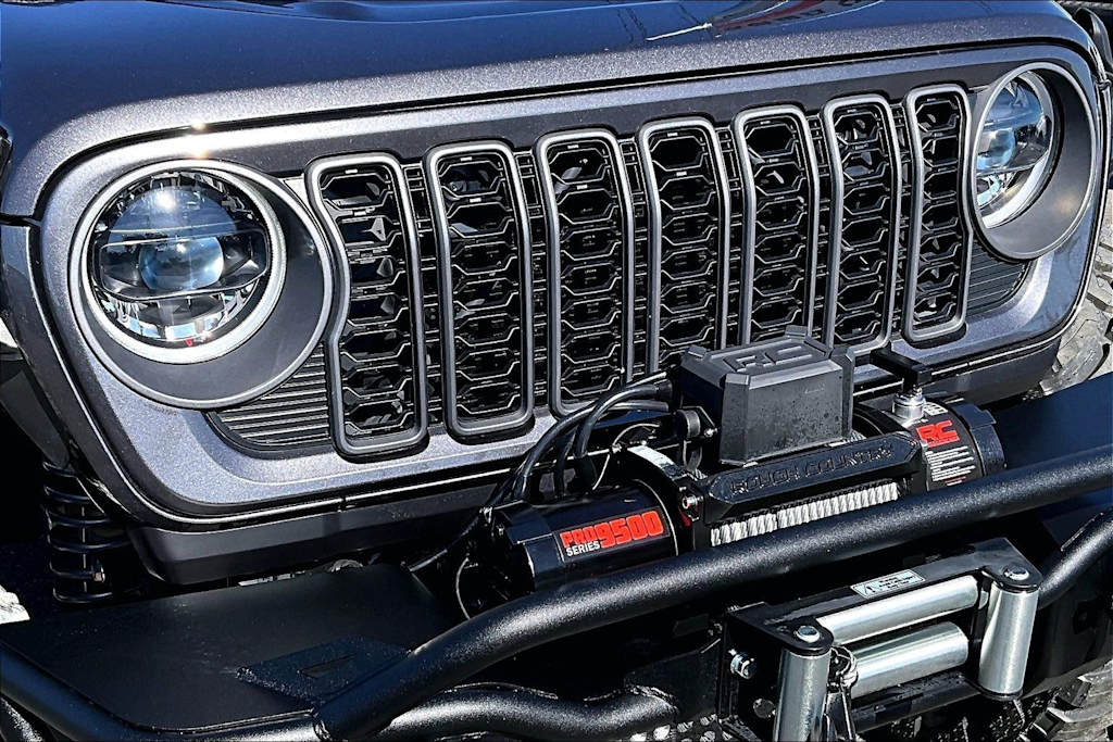 Thumbnail: 2025 Jeep Wrangler - 33