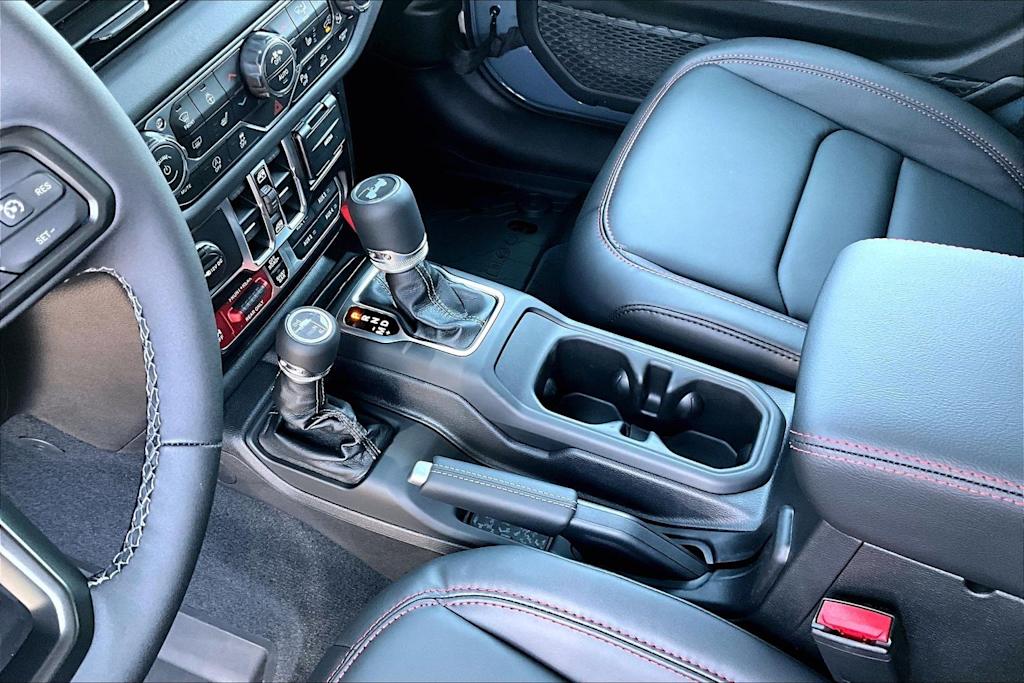 Thumbnail: 2026 Jeep Wrangler - 16