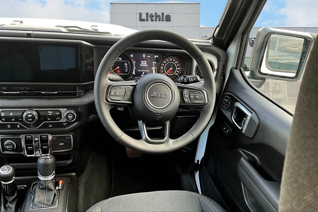 Thumbnail: 2025 Jeep Wrangler - 13