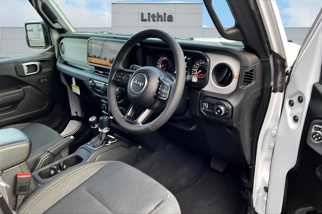 Thumbnail: 2025 Jeep Wrangler - 2