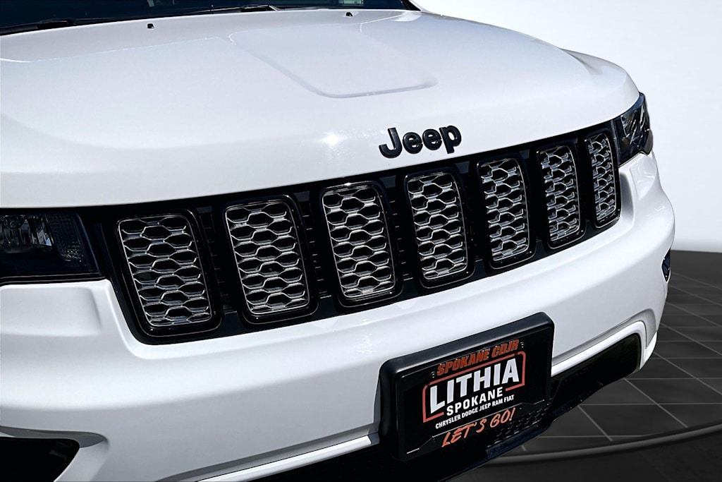 Thumbnail: 2022 Jeep Grand Cherokee - 33