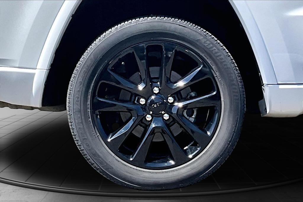 Thumbnail: 2022 Jeep Grand Cherokee - 36