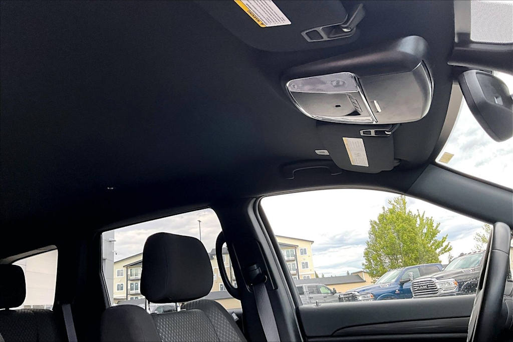 Thumbnail: 2022 Jeep Grand Cherokee - 29