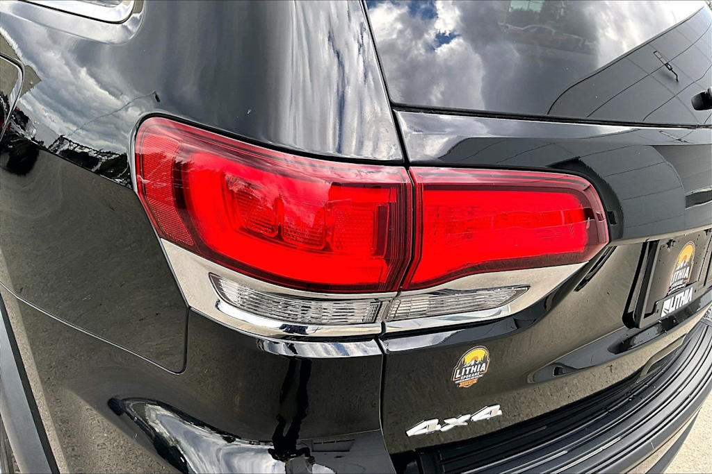 Thumbnail: 2022 Jeep Grand Cherokee - 31