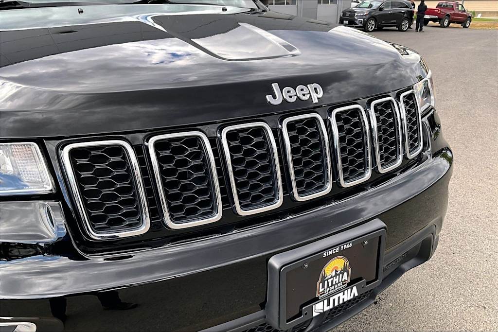 Thumbnail: 2022 Jeep Grand Cherokee - 32