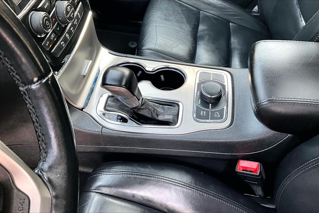 Thumbnail: 2021 Jeep Grand Cherokee - 16