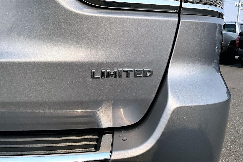 Thumbnail: 2021 Jeep Grand Cherokee - 7