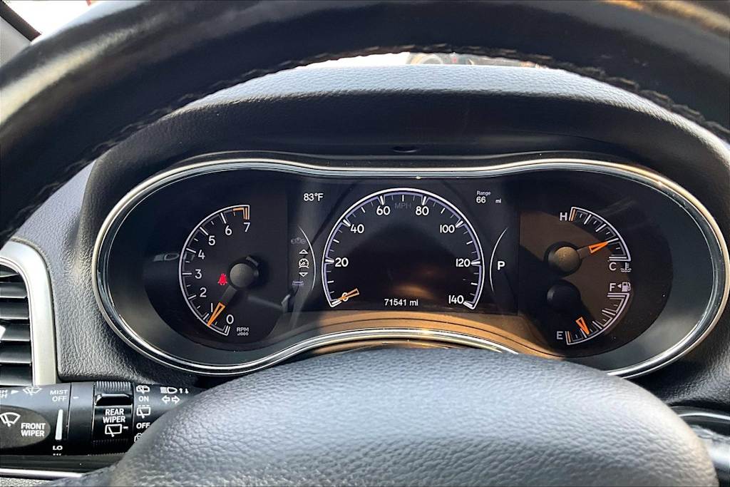 Thumbnail: 2021 Jeep Grand Cherokee - 17