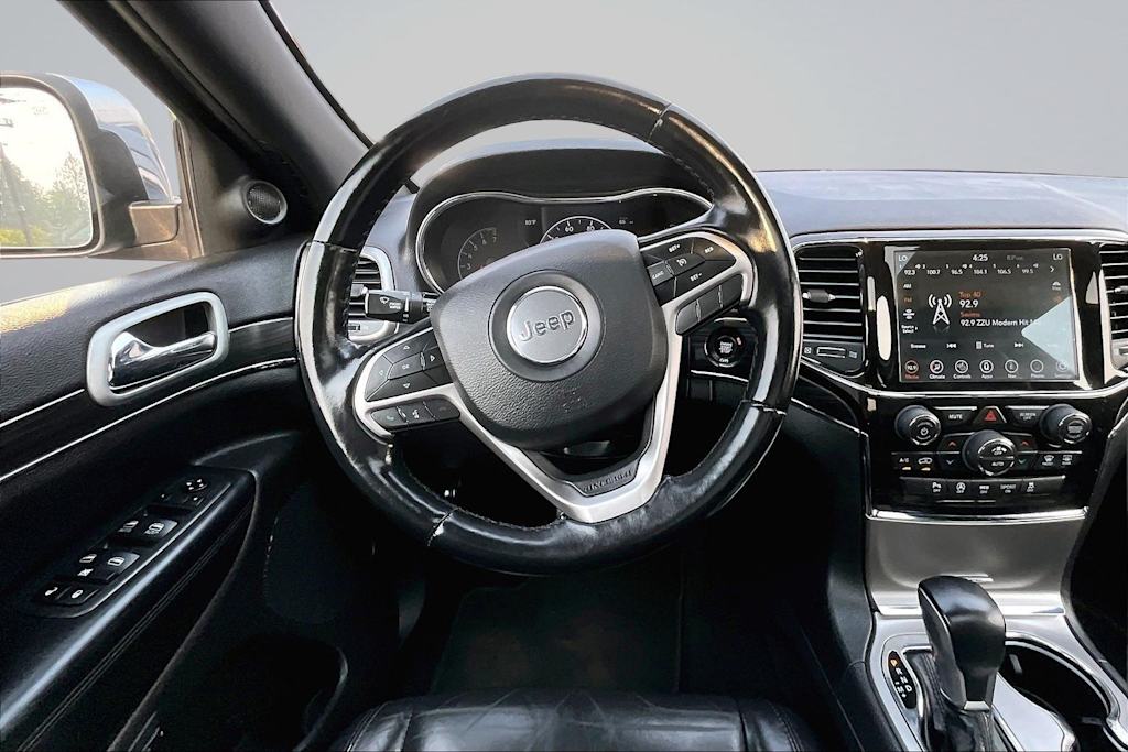 Thumbnail: 2021 Jeep Grand Cherokee - 14