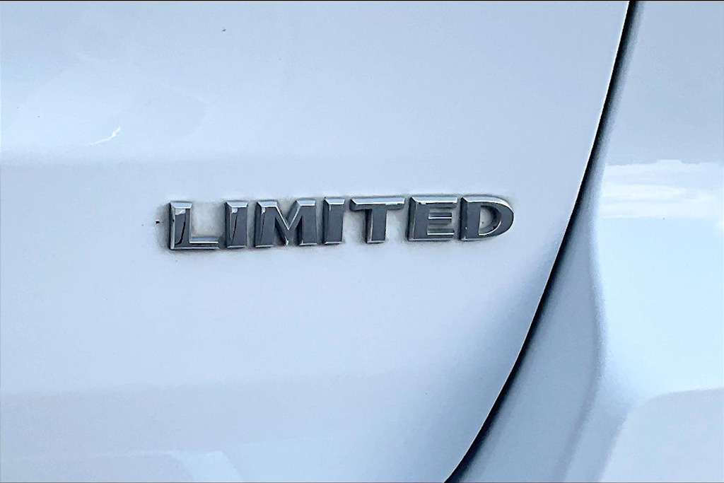 Thumbnail: 2021 Jeep Grand Cherokee - 6