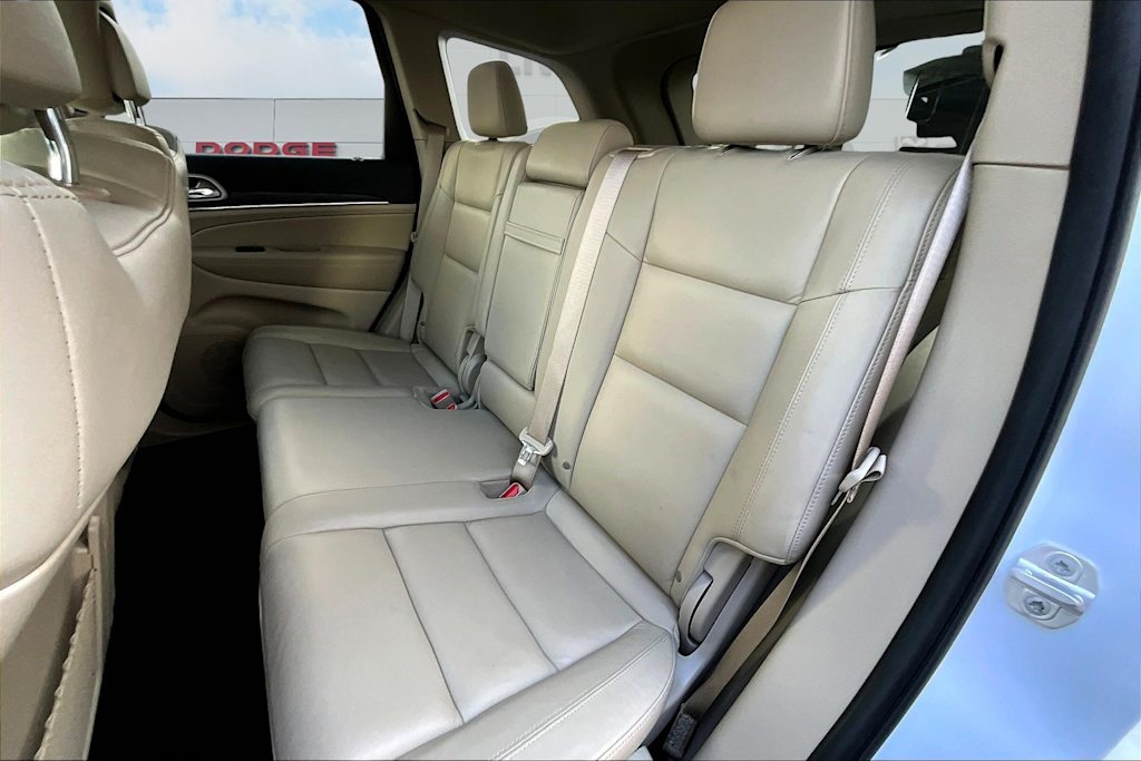 Thumbnail: 2021 Jeep Grand Cherokee - 21