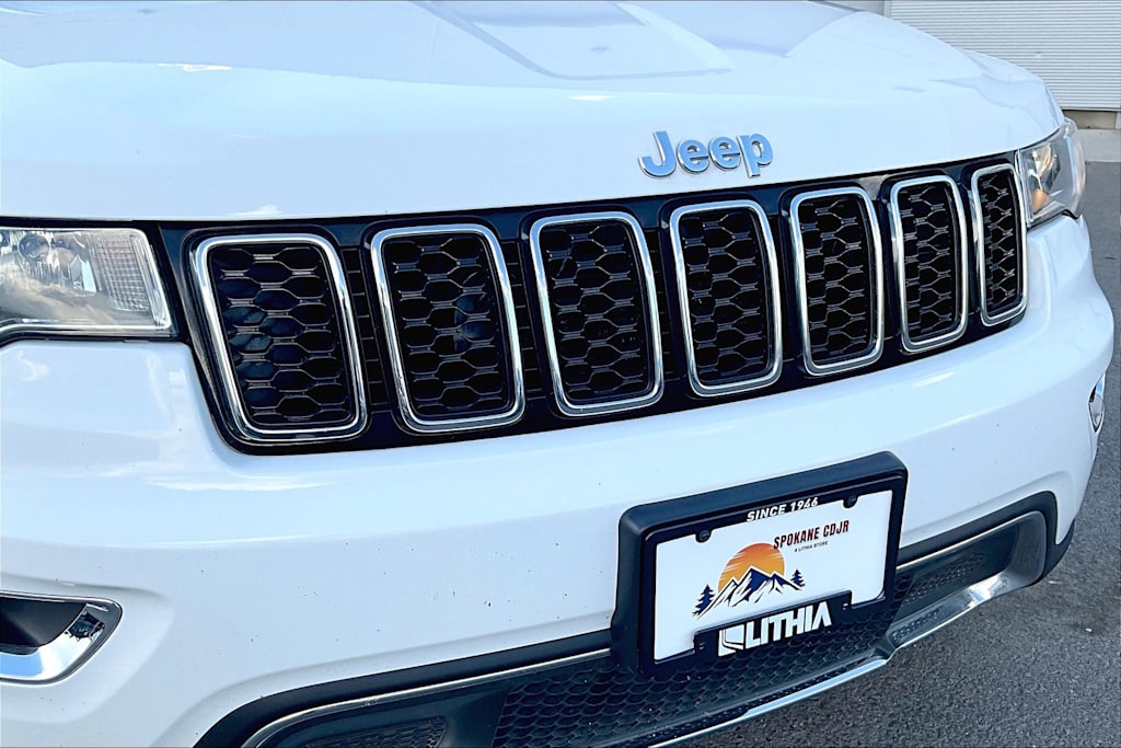 Thumbnail: 2021 Jeep Grand Cherokee - 33