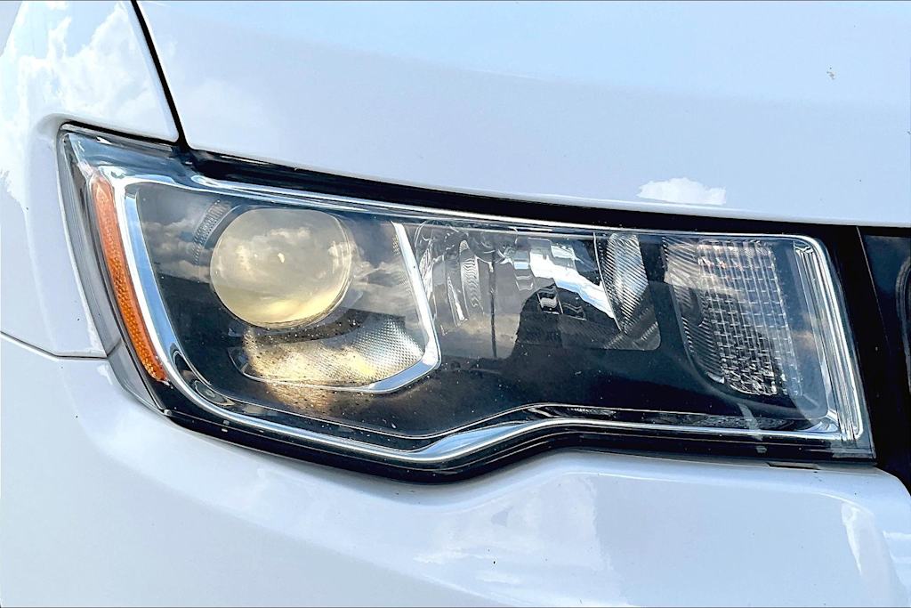 Thumbnail: 2021 Jeep Grand Cherokee - 31