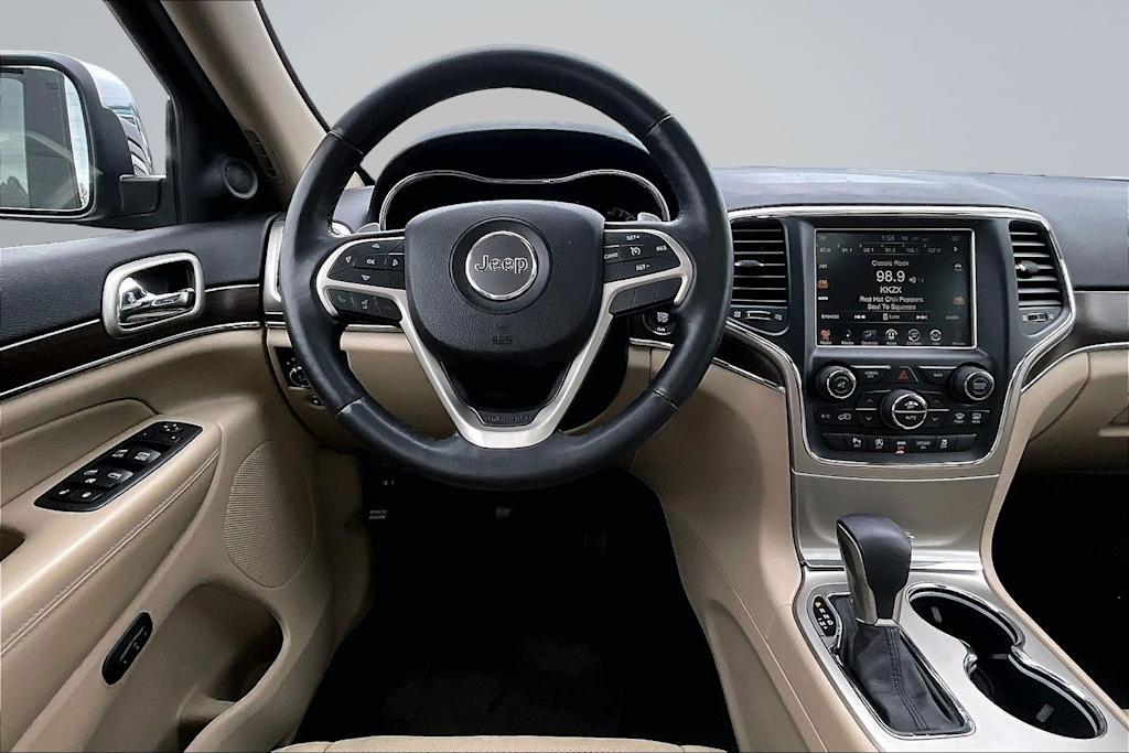 Thumbnail: 2017 Jeep Grand Cherokee - 14
